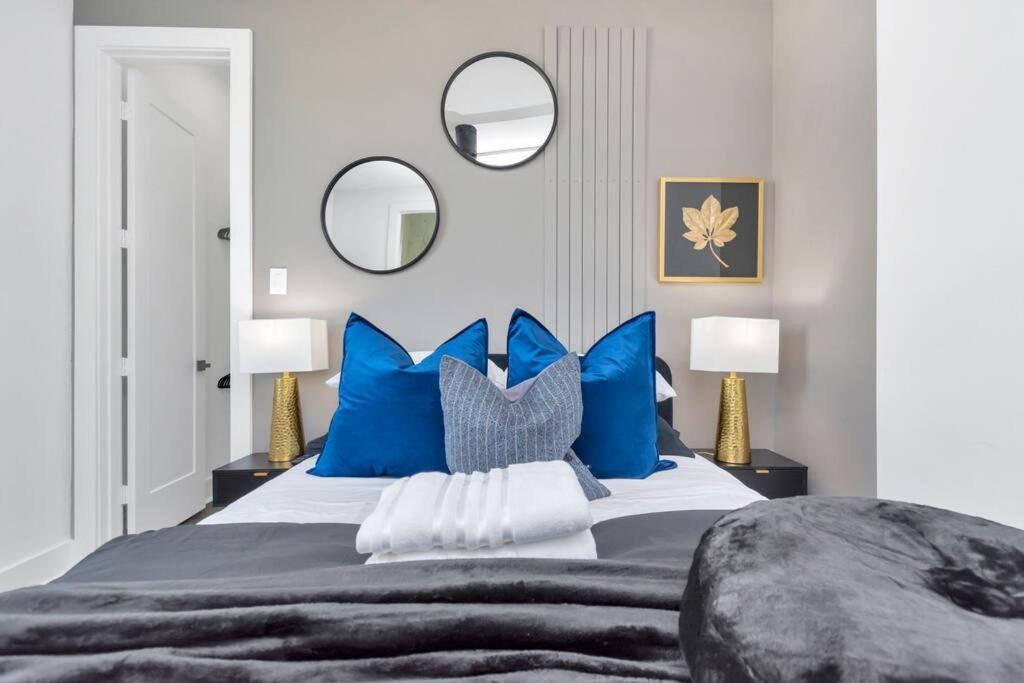 The Suite Spot! Downtown Skyline Views! Sleeps 12 Houston Exterior foto